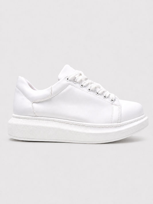 Pluto Pure White low-top casual sneaker in white by Apollo Moda