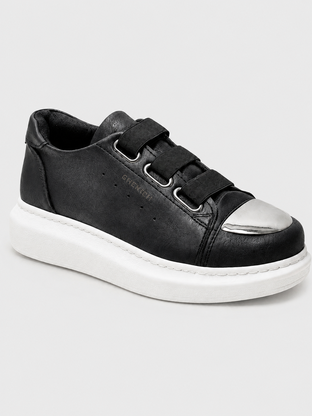 Luiz X Noir Contrast slip-on sneaker in black by Apollo Moda
