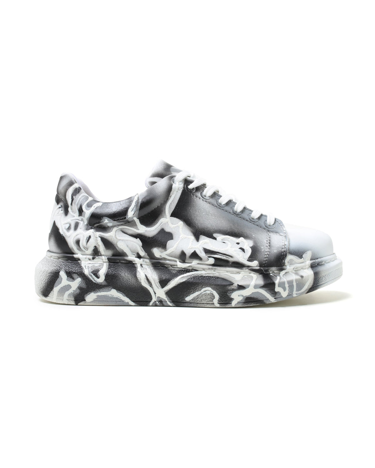 Hand-Painted Customized Sneakers for Women by Apollo Moda | Genova Chaos