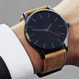 Montre à quartz à bracelet en PU minimaliste pour hommes